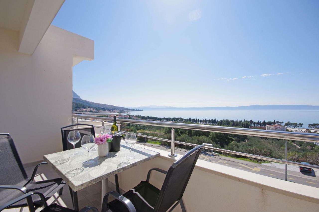 Apartmani Tomas Tučepi Exterior foto